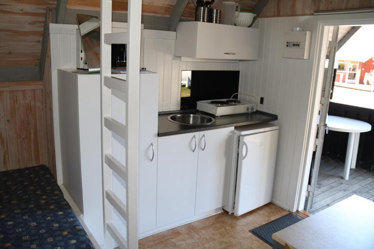 Sæby Svalereden Strand Camping Cottages מראה חיצוני תמונה